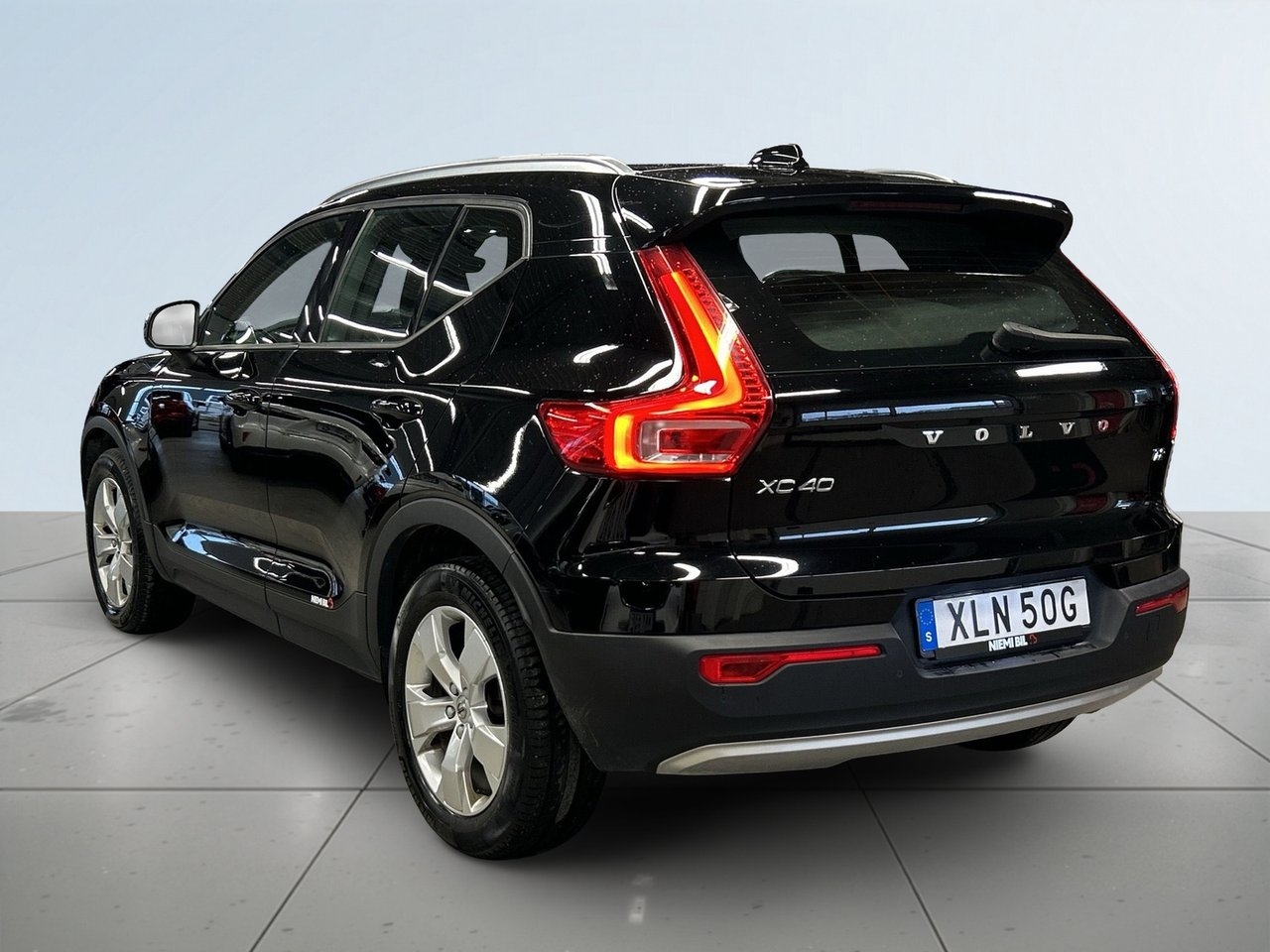 Volvo XC40 T2 Momentum 2021, bild 5/19