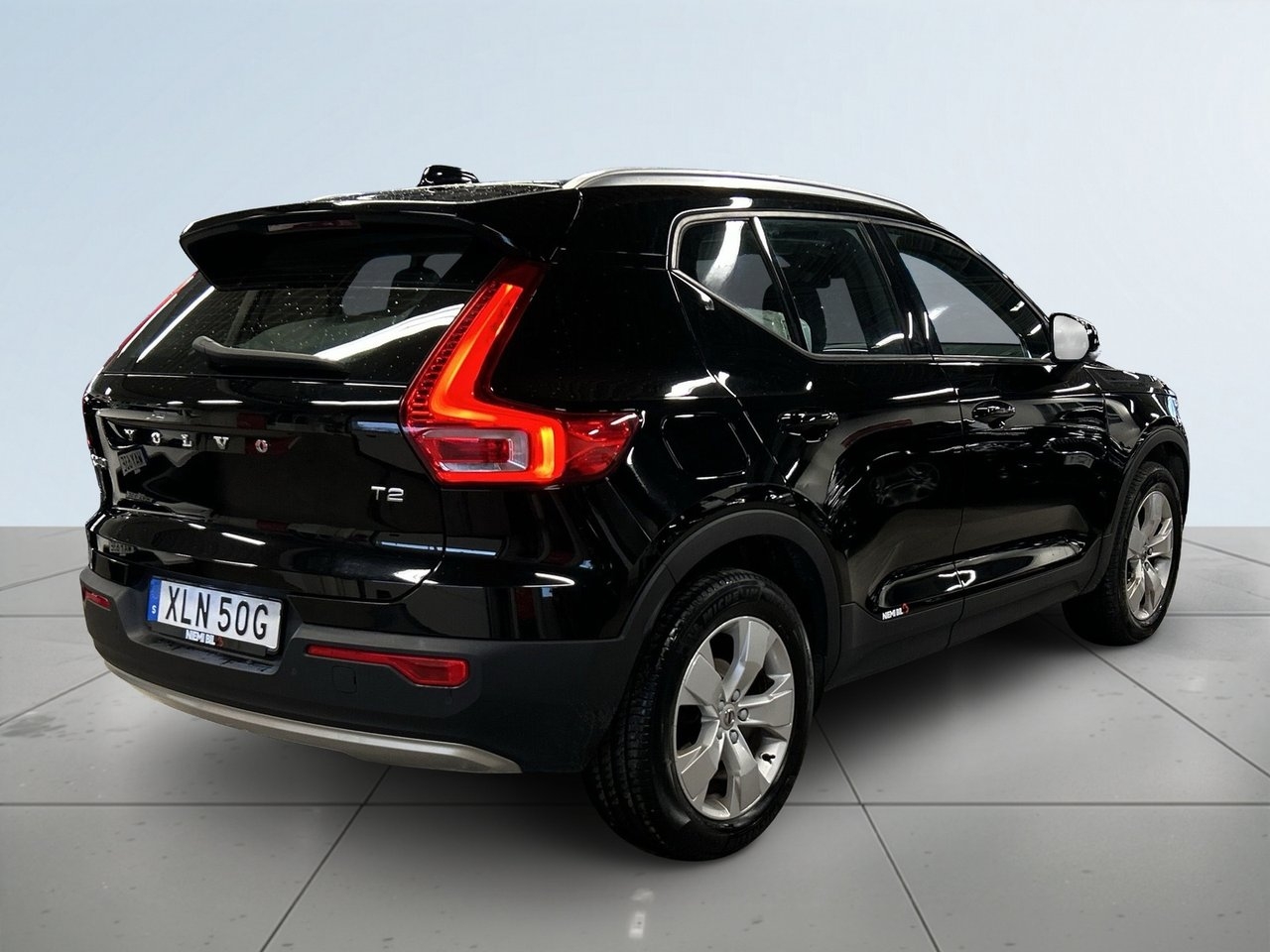Volvo XC40 T2 Momentum 2021, bild 6/19