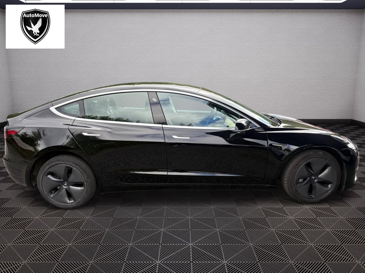 Tesla Model 3 Long Range AWD, 440hk 2020, bild 3/8