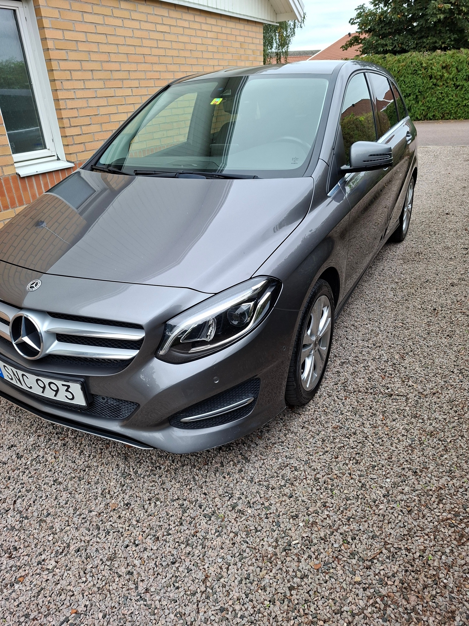 Mercedes-Benz B 200 d 7G-DCT 2019, bild 4/10