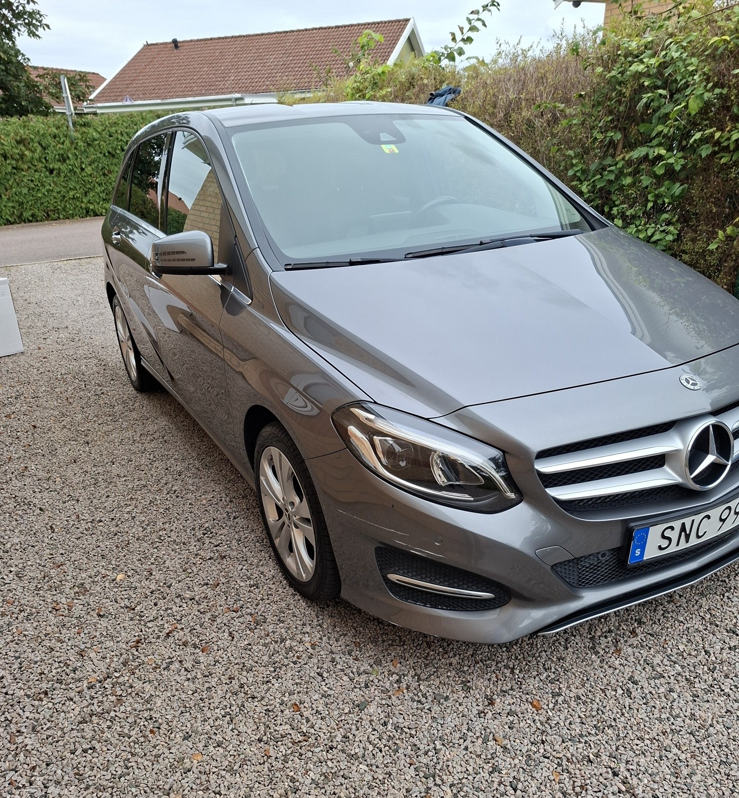 Mercedes-Benz B 200 d 7G-DCT 2019, bild 3/10