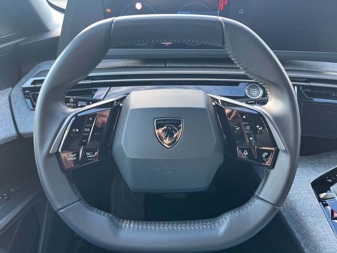Peugeot 3008 Allure Automat (V-HJUL) 2025, kuva 7/10