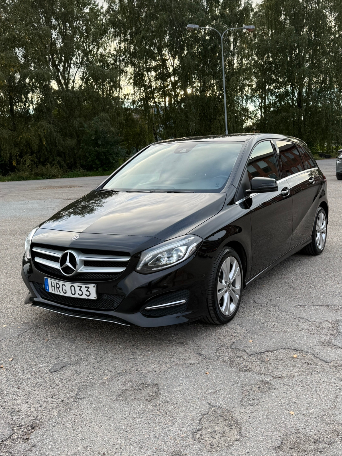 Mercedes-Benz B