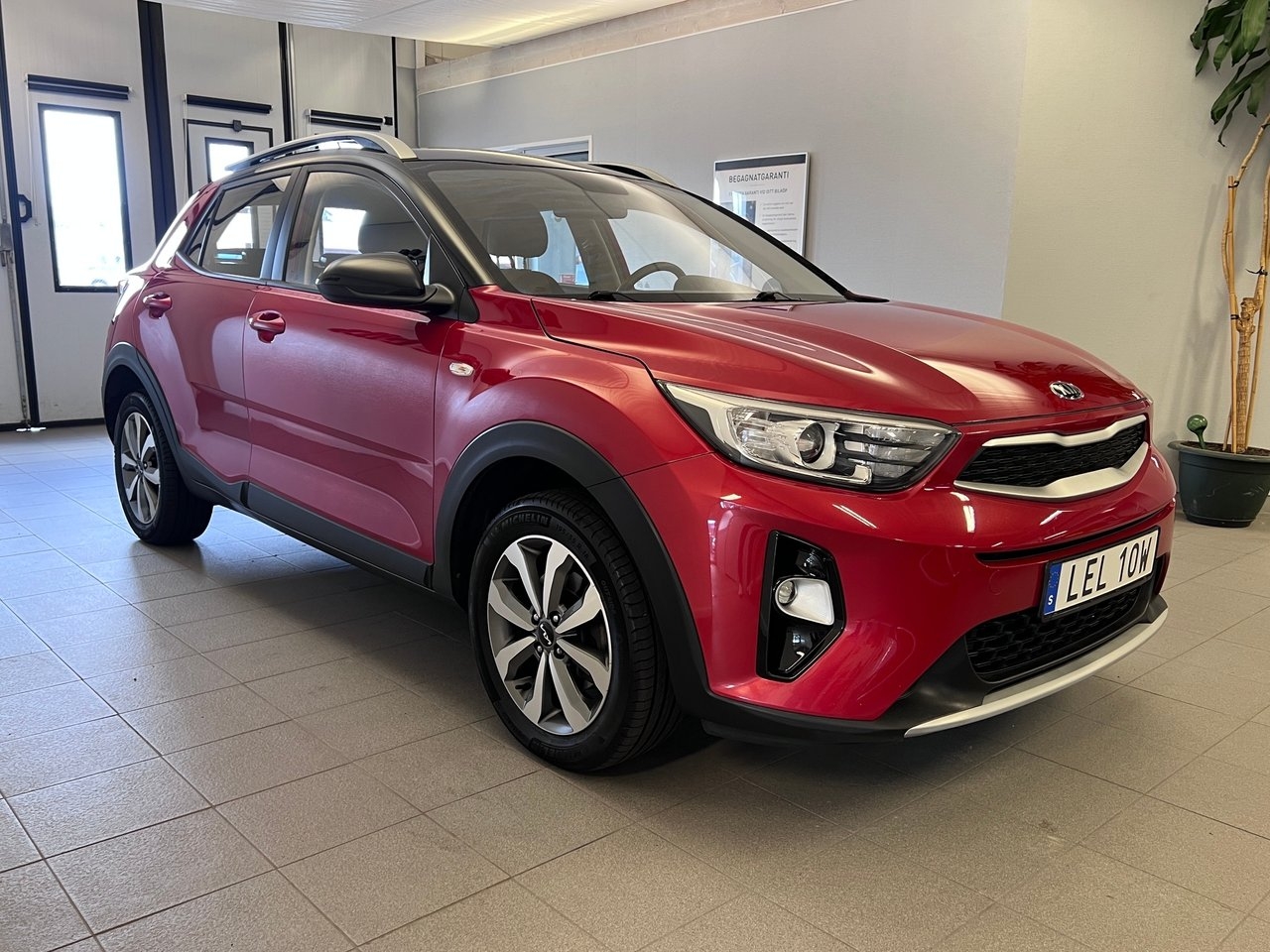 Kia Stonic 1.25 MPI Vinterhjul ingår 2019, bild 4/10