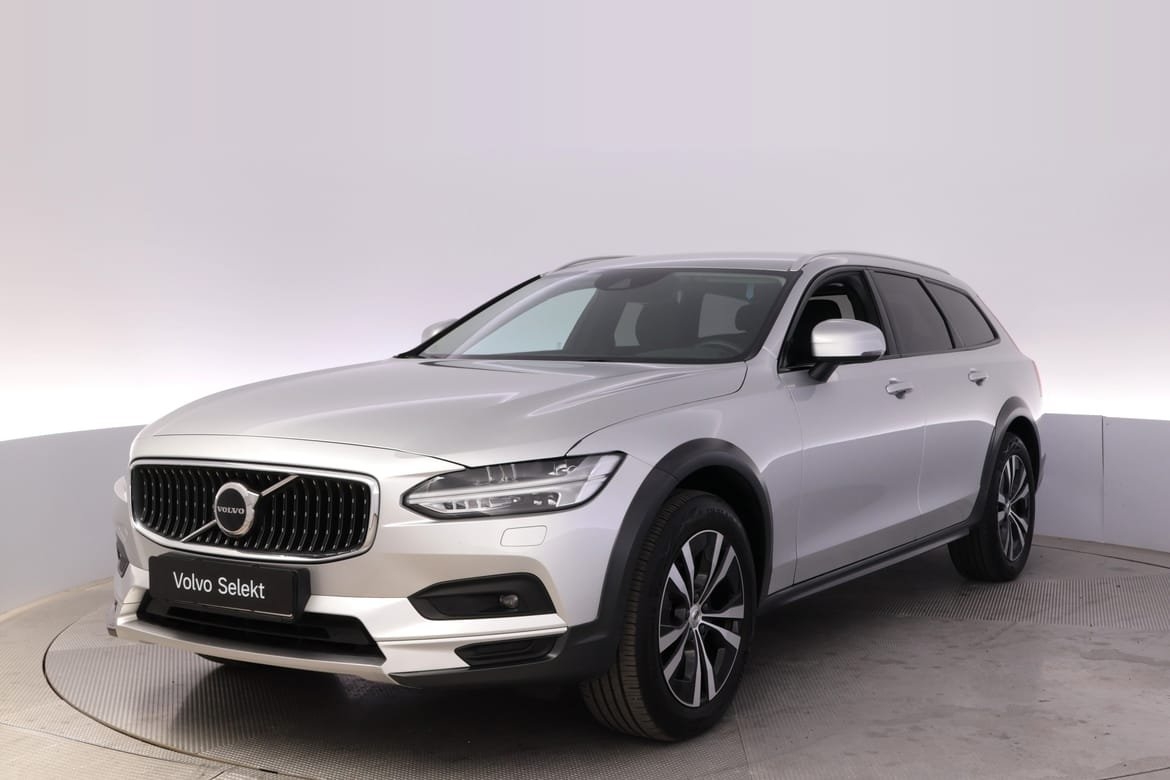 Volvo V90 Cross Country