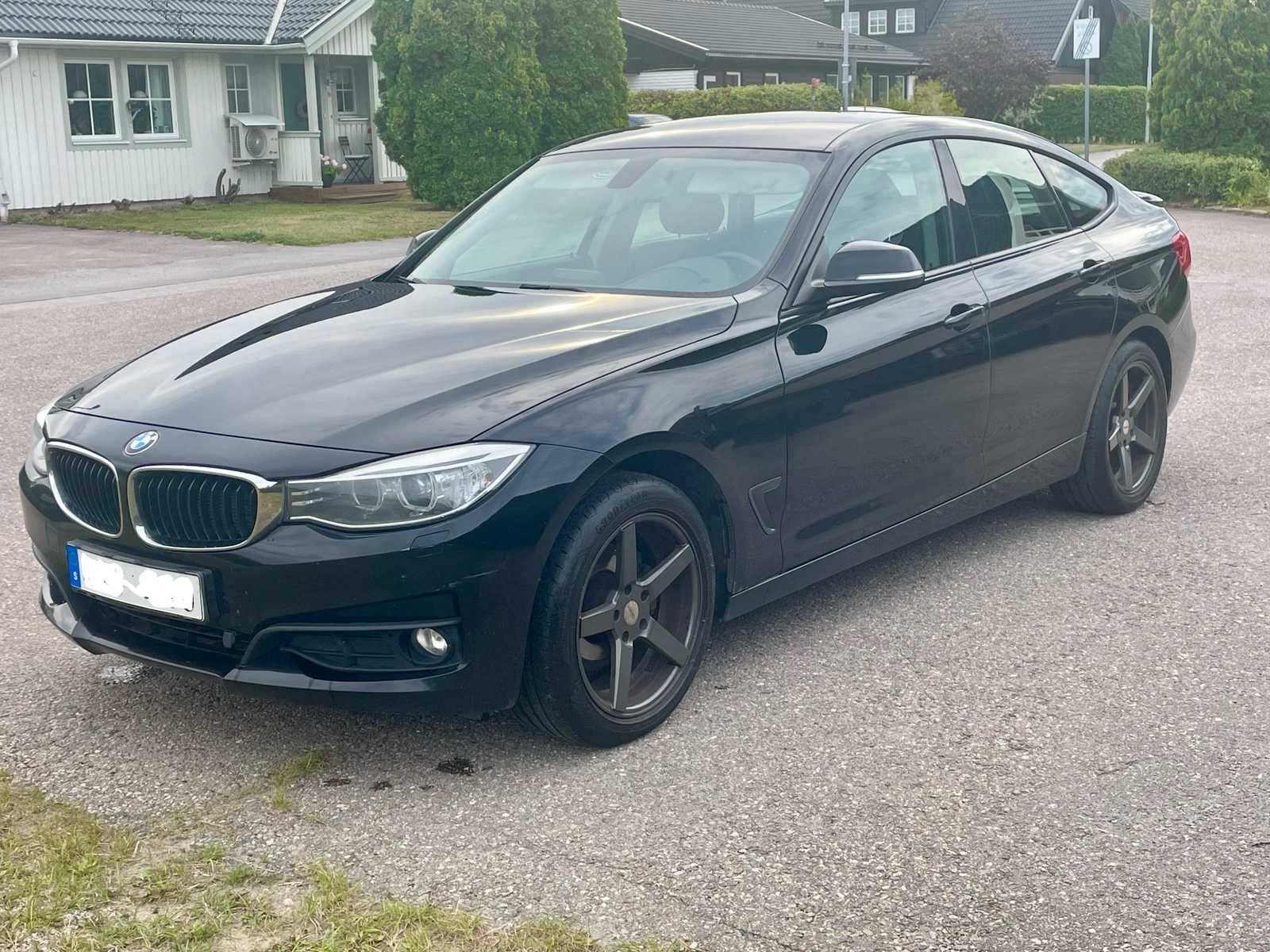 BMW 320 d xDrive Gran Turismo Manuell 2014, bild 3/8