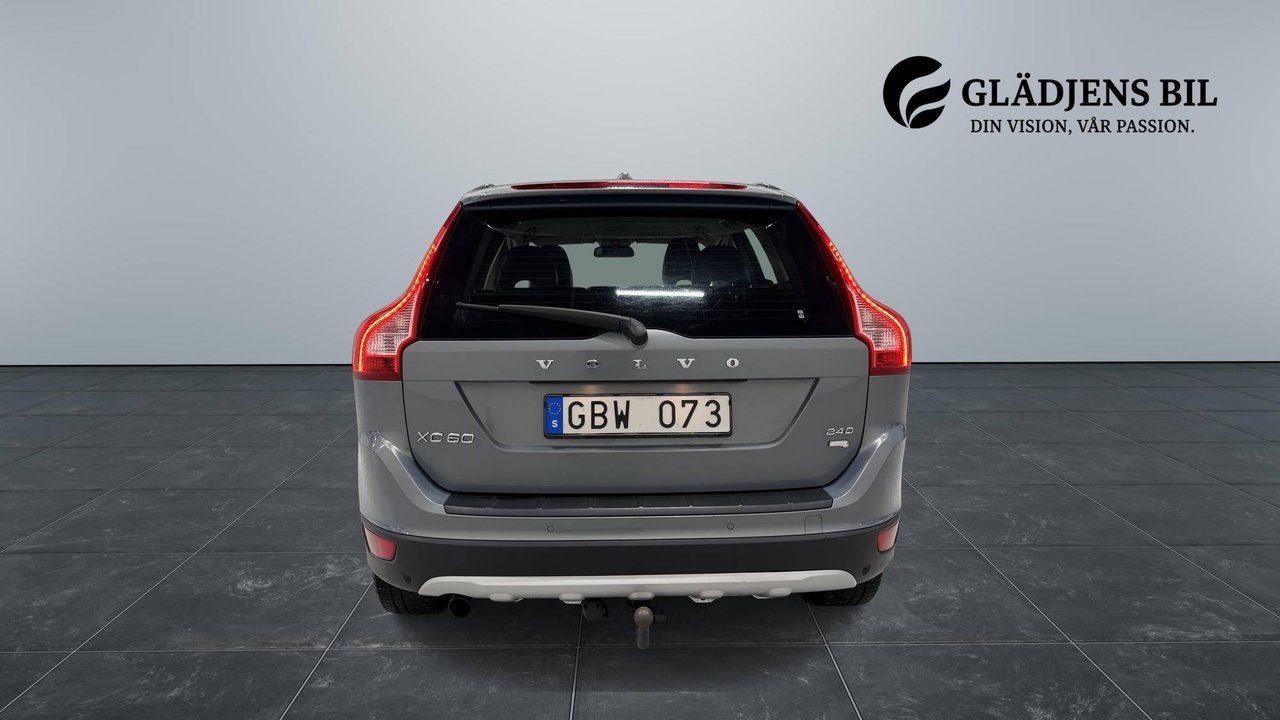 Volvo XC60 2.4D Summum Euro 4 2010, bild 6/10