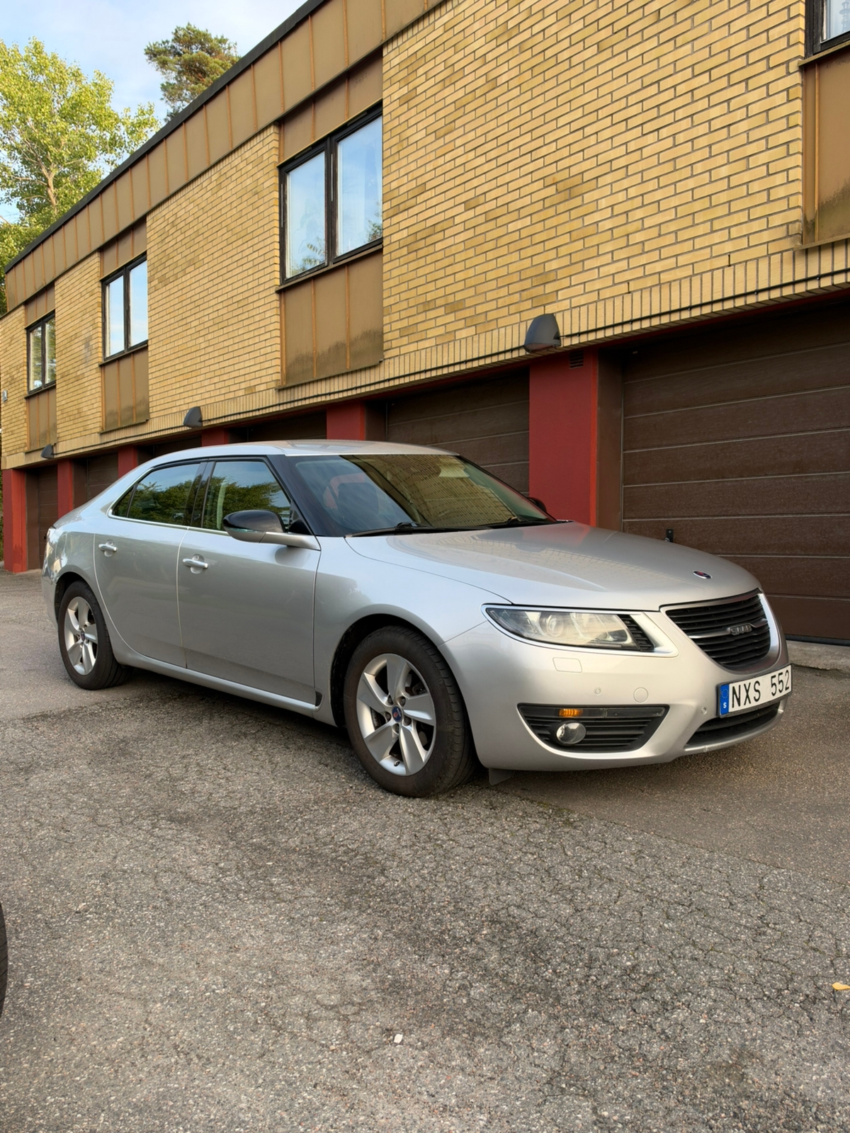 Saab 9-5 SportSedan 2.0 TiD DPF Manuell 2010, bild 3/10