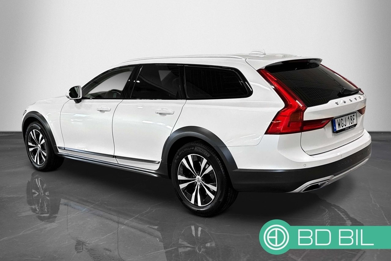 Volvo V90 Cross Country 2020, bild 2/10