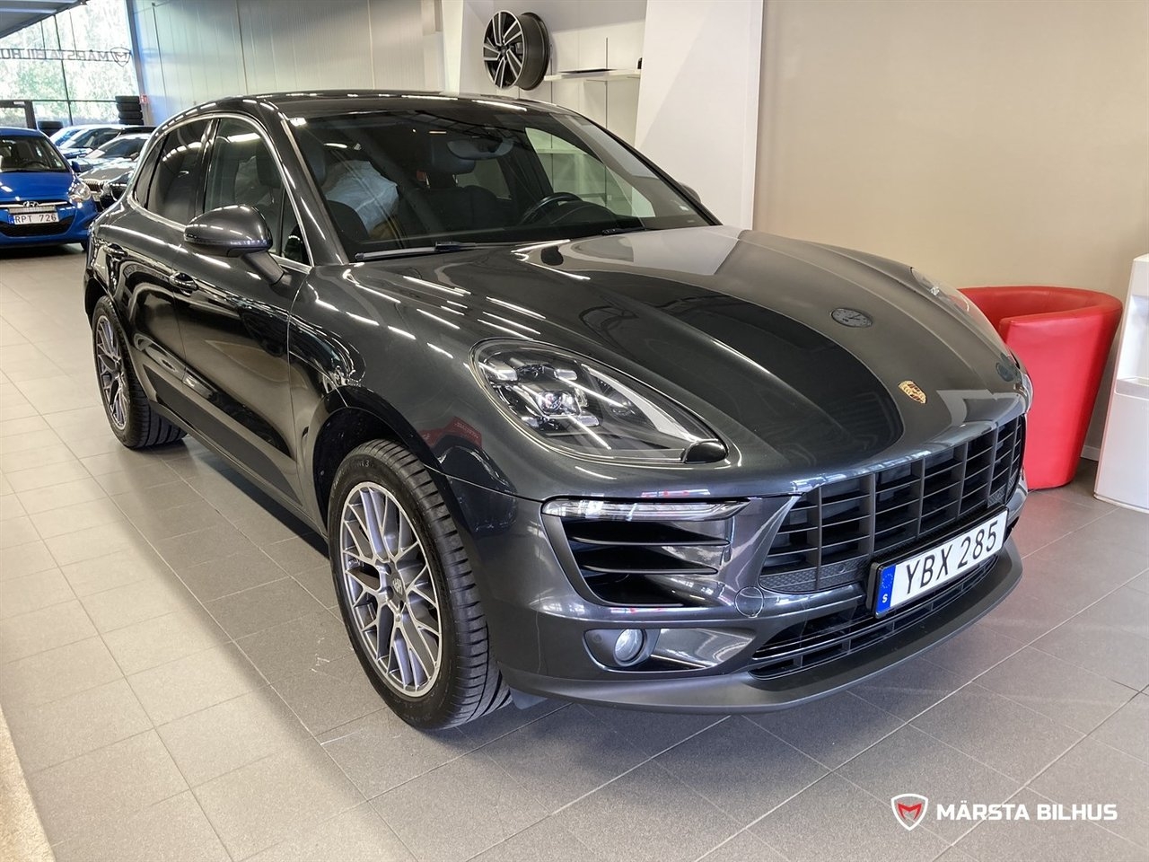 Porsche Macan 2018, photo 2/10