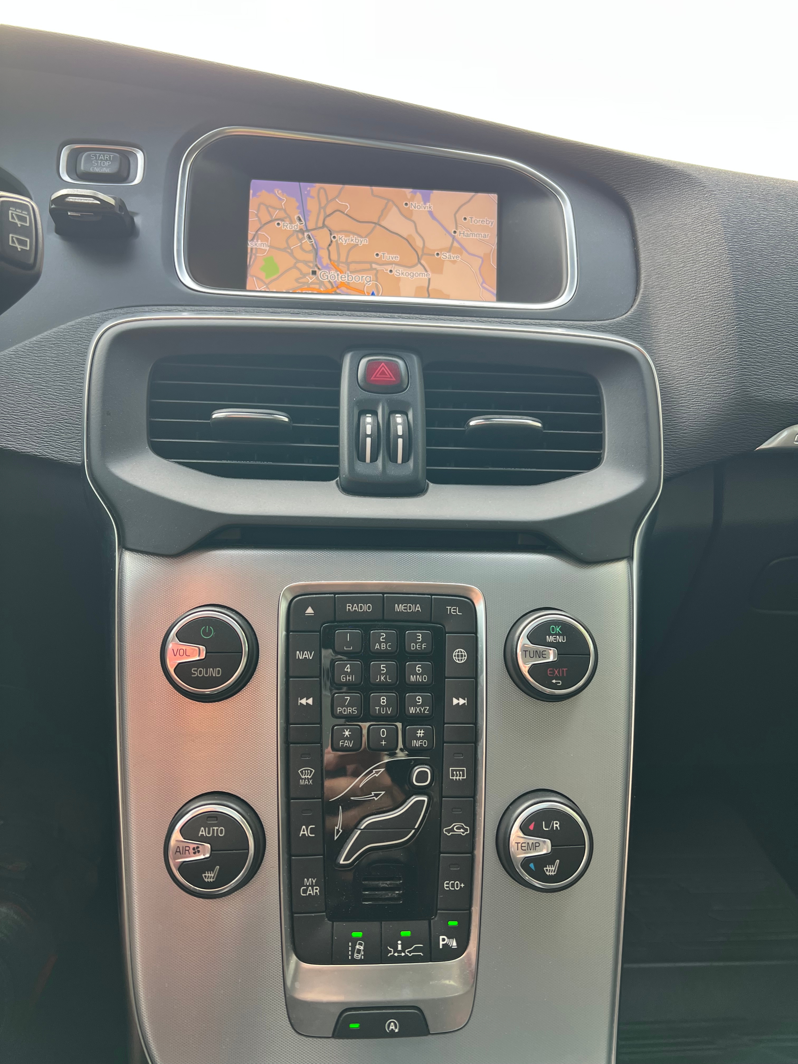 Volvo V40 Cross Country PRO EDITION 2019, bild 7/9