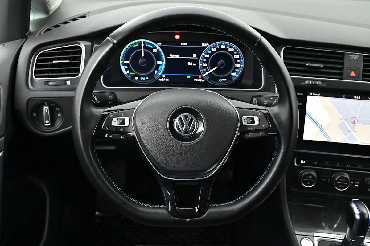 Volkswagen Golf VII e-golf 2019, bild 5/10