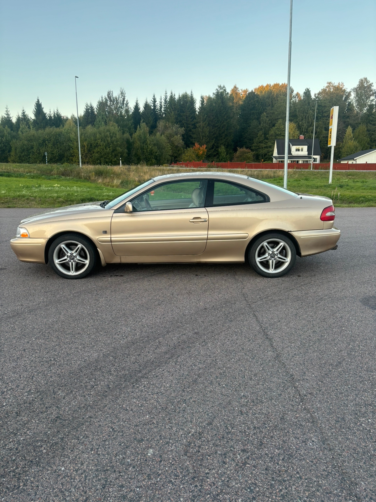 Volvo C70 T5 2.3 T Manuell 1999, kuva 3/10