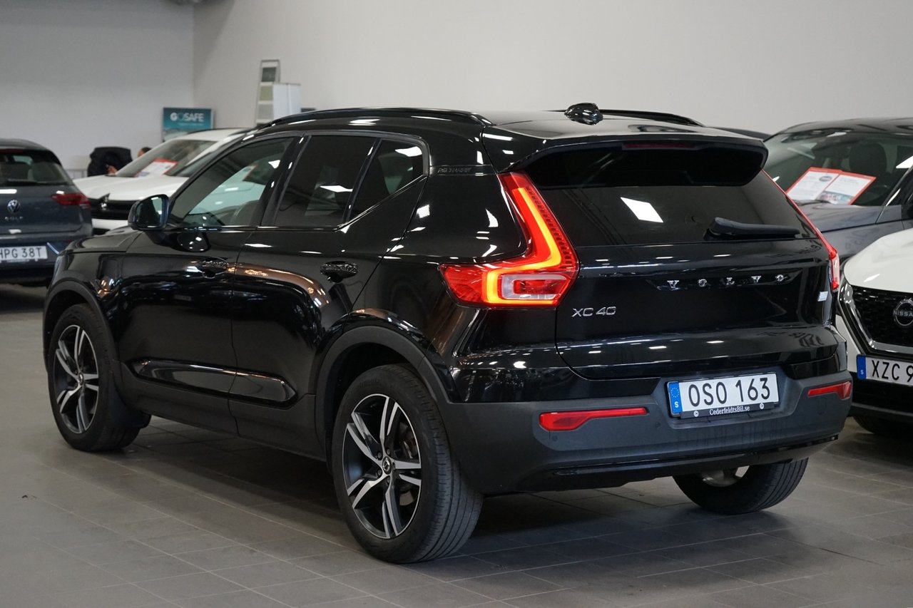 Volvo XC40 2021, photo 4/10
