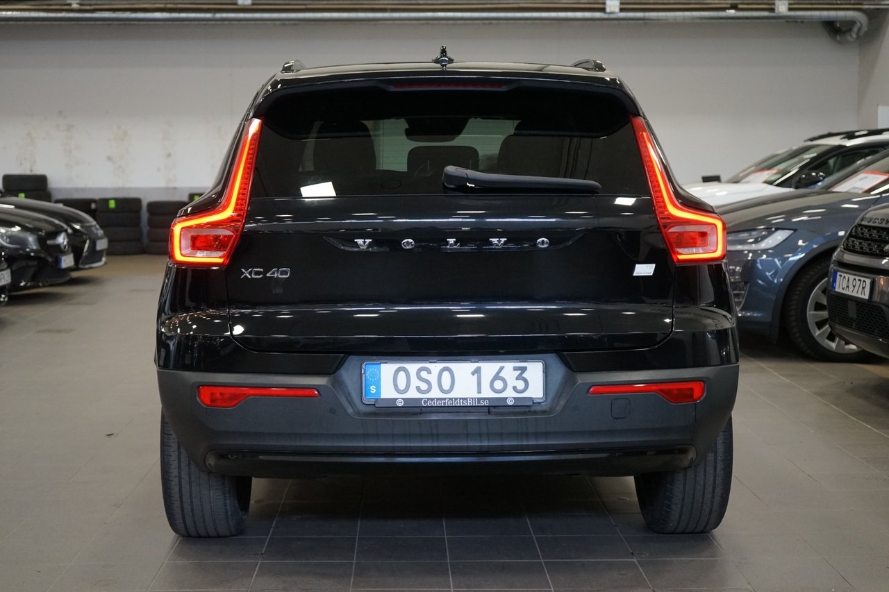 Volvo XC40 2021, photo 5/10