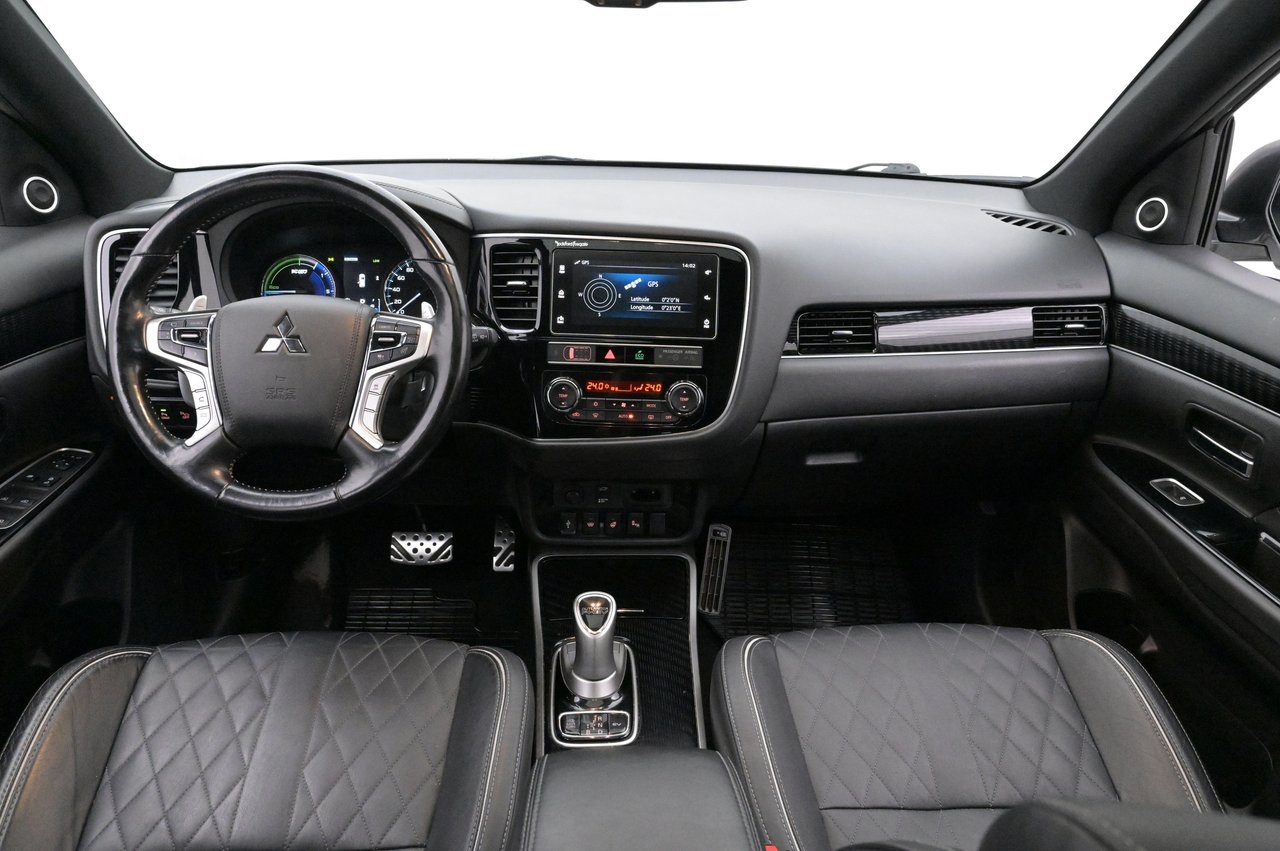 Mitsubishi Outlander 2019, bild 6/10