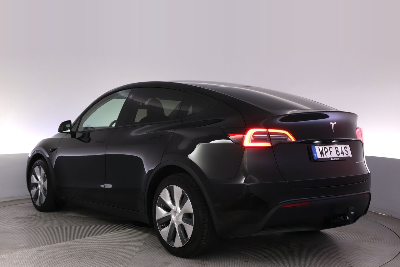 Tesla Model Y 2024, bild 4/10