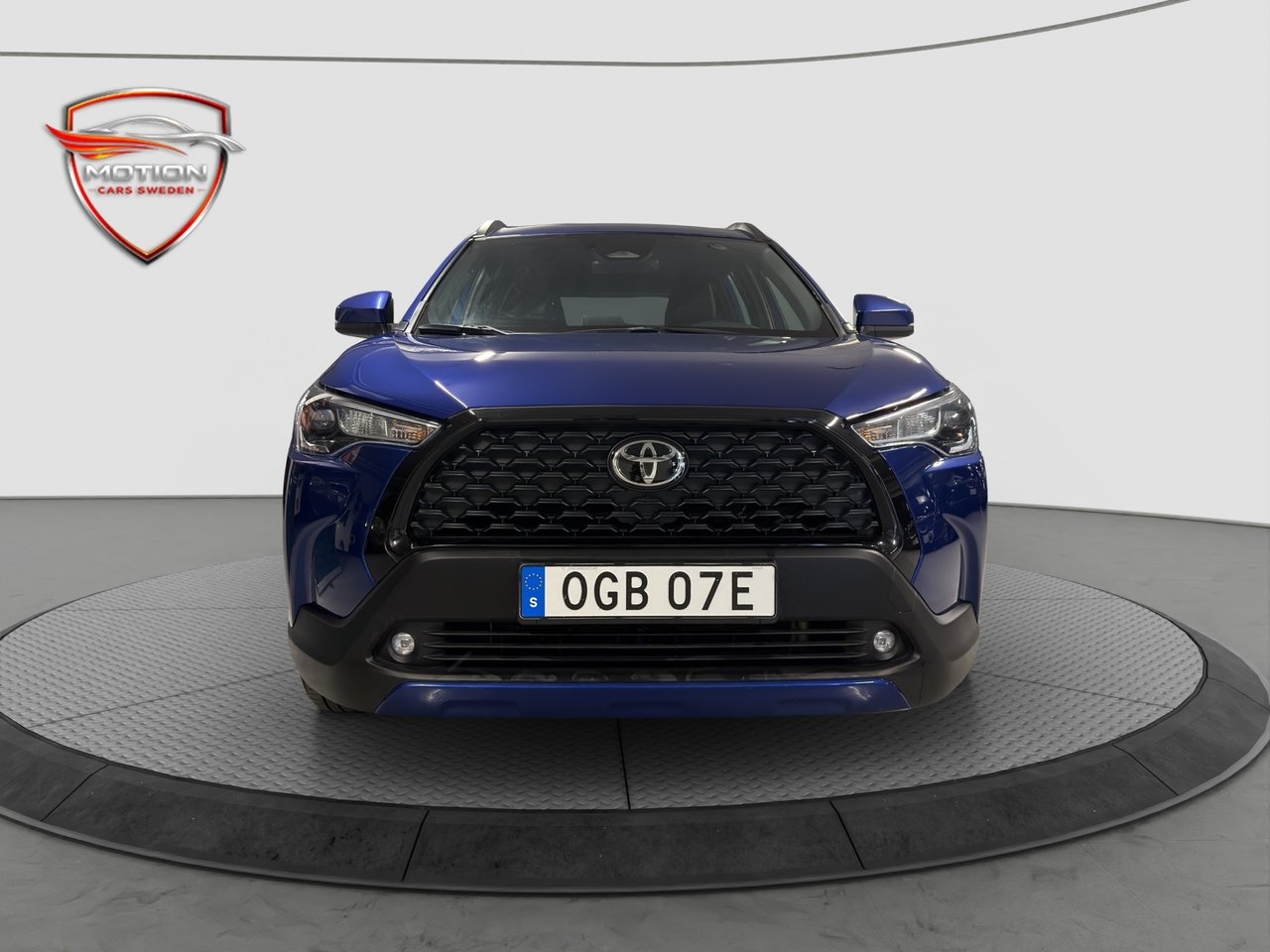 Toyota Corolla Cross Hybrid AWD-i 2024, bild 2/10