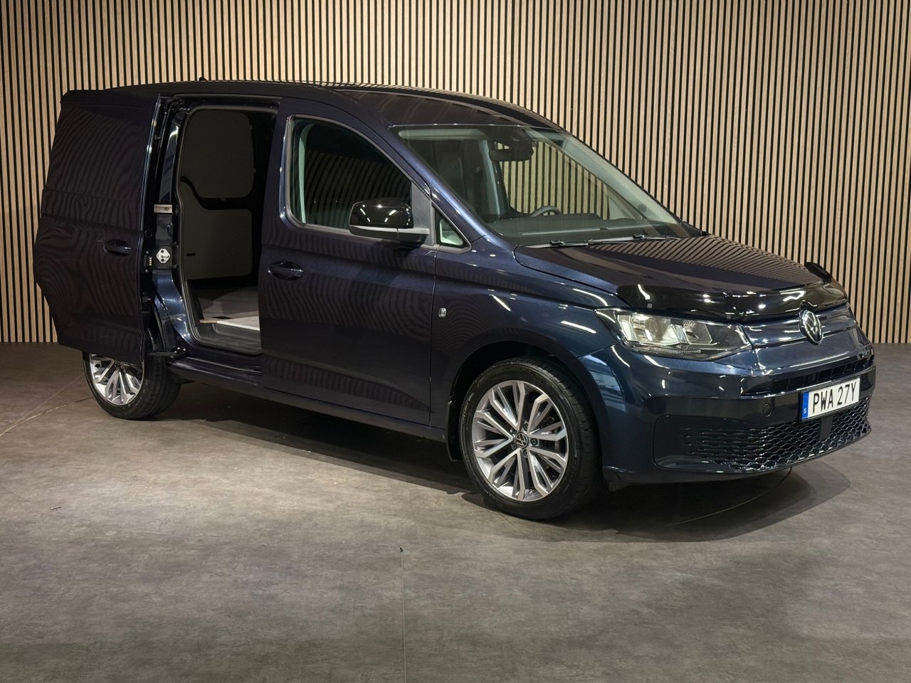 Volkswagen Caddy Cargo 2.0 TDI 2023, bild 3/10