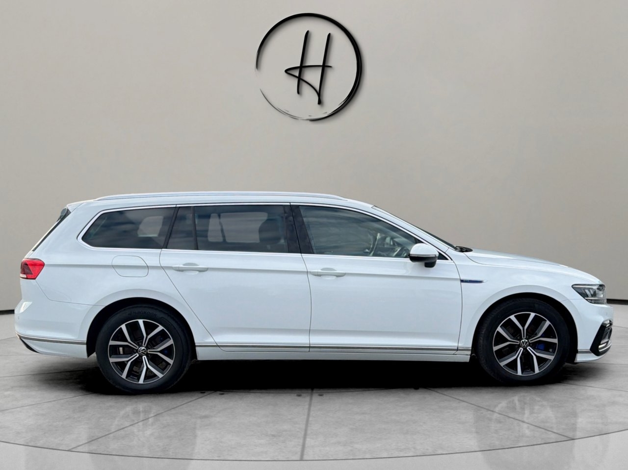 Volkswagen Passat 2022, bild 5/10