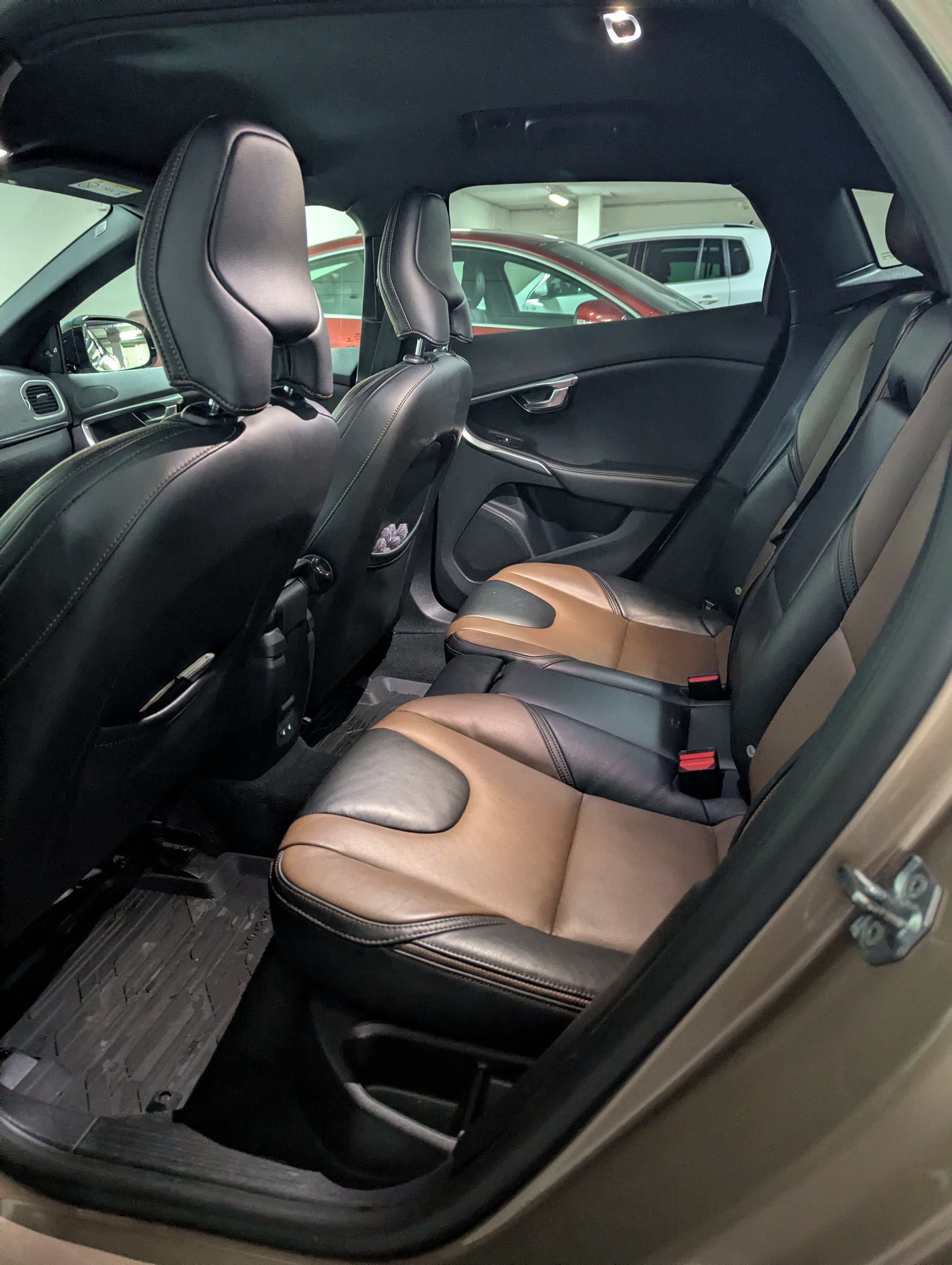 Volvo V40 Cross Country D3 Manuell 2017, bild 7/9