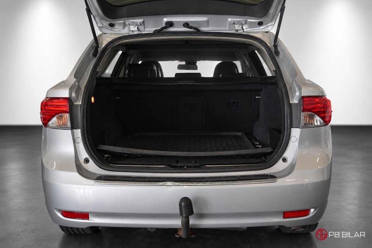 Toyota Avensis 2012, bild 6/10