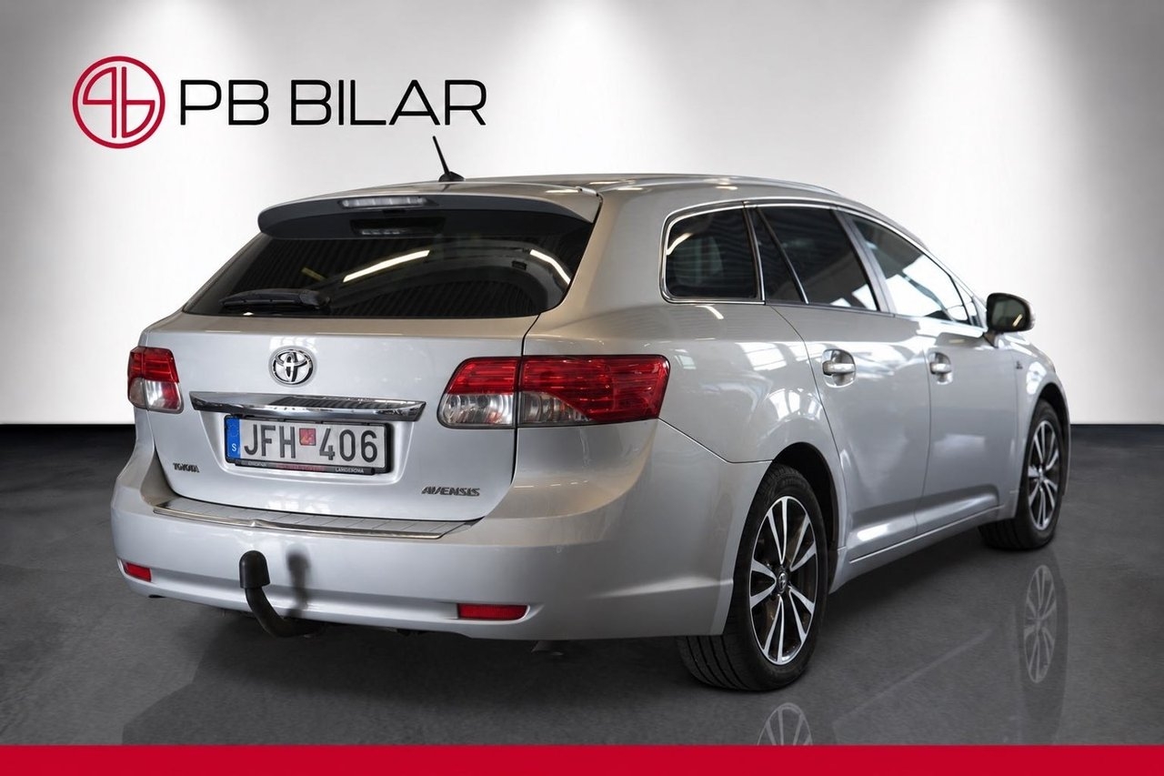 Toyota Avensis 2012, bild 7/10