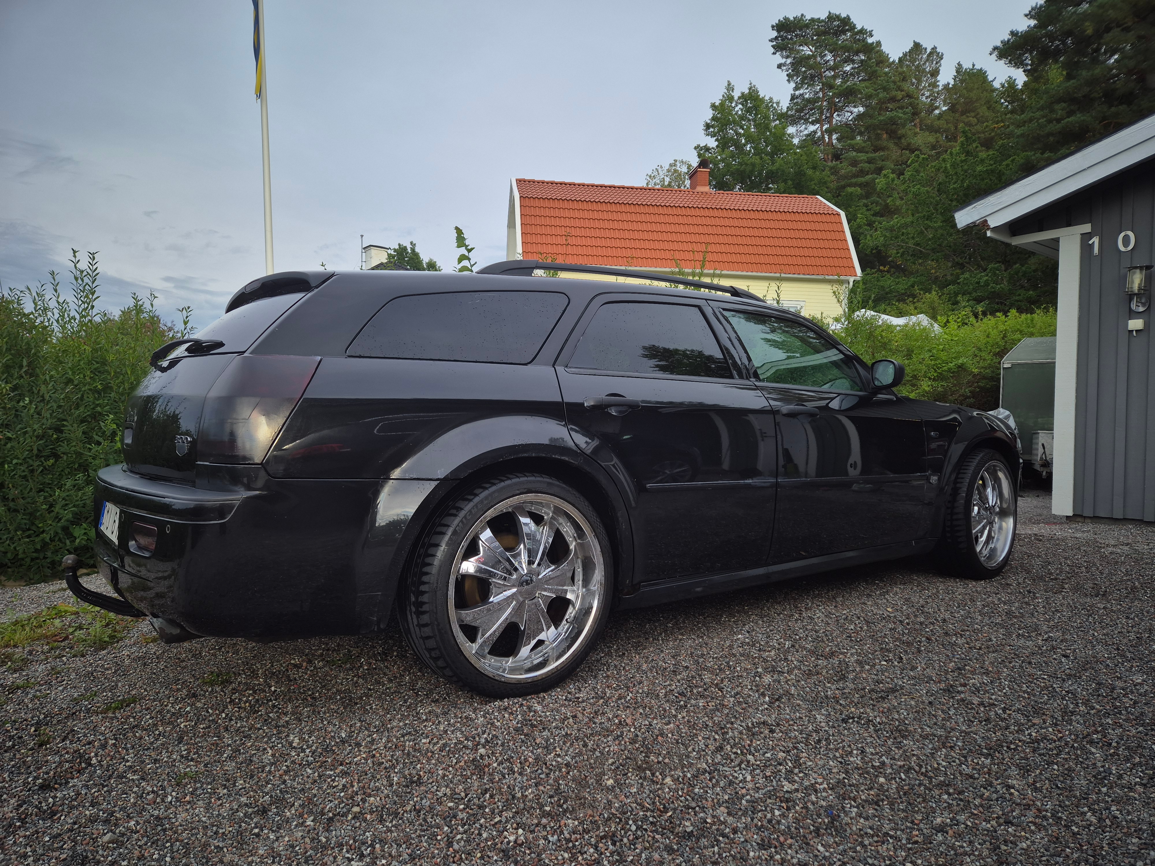Chrysler 300C Touring 2.7 V6 Automatisk 2006, bild 2/10
