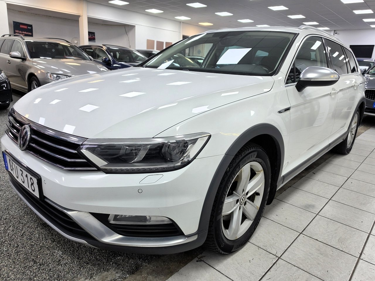 Volkswagen Passat 2017, bild 2/10
