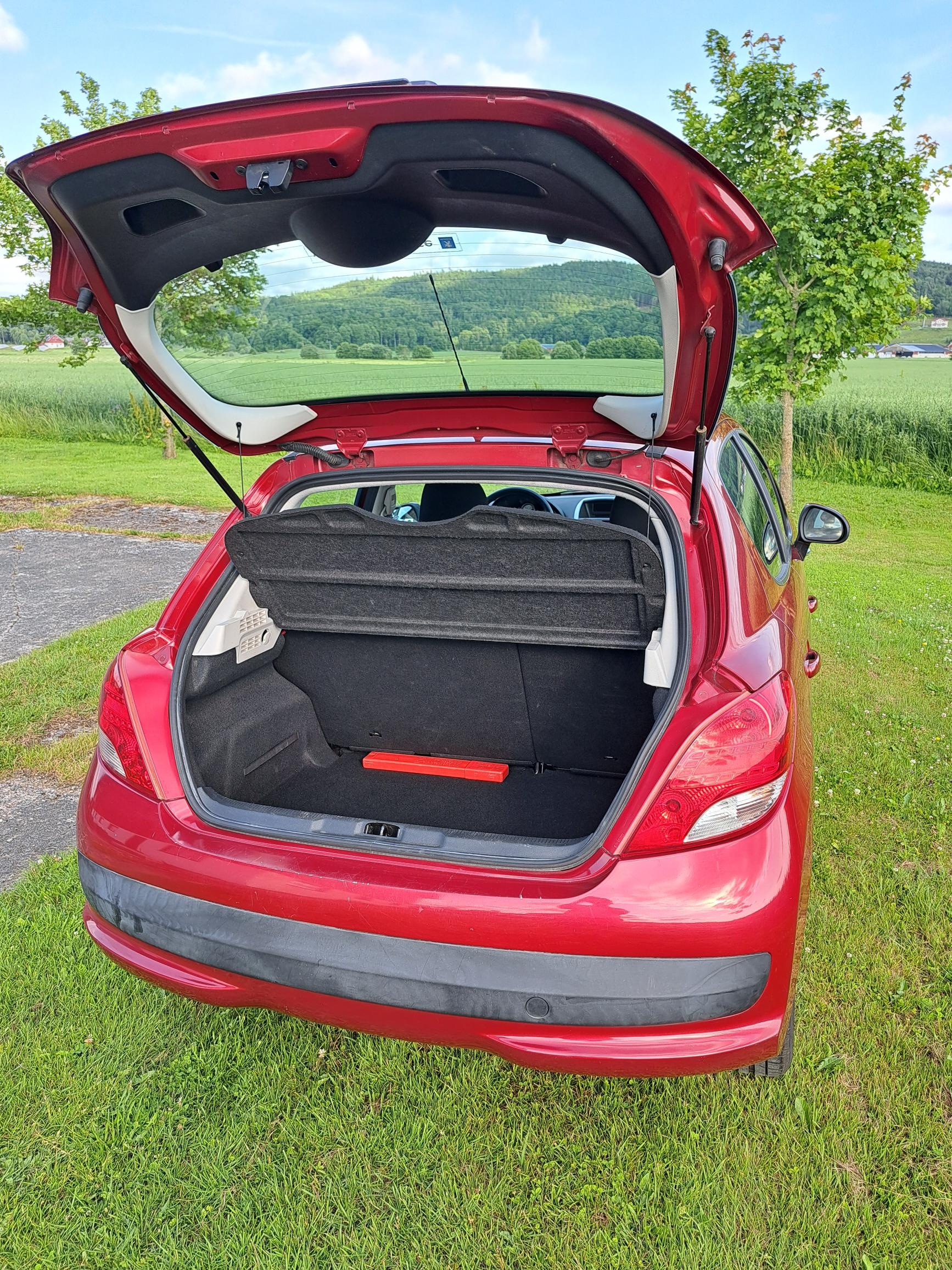Peugeot 207 5-dörrar 1.4 Manuell 2009, photo 5/5