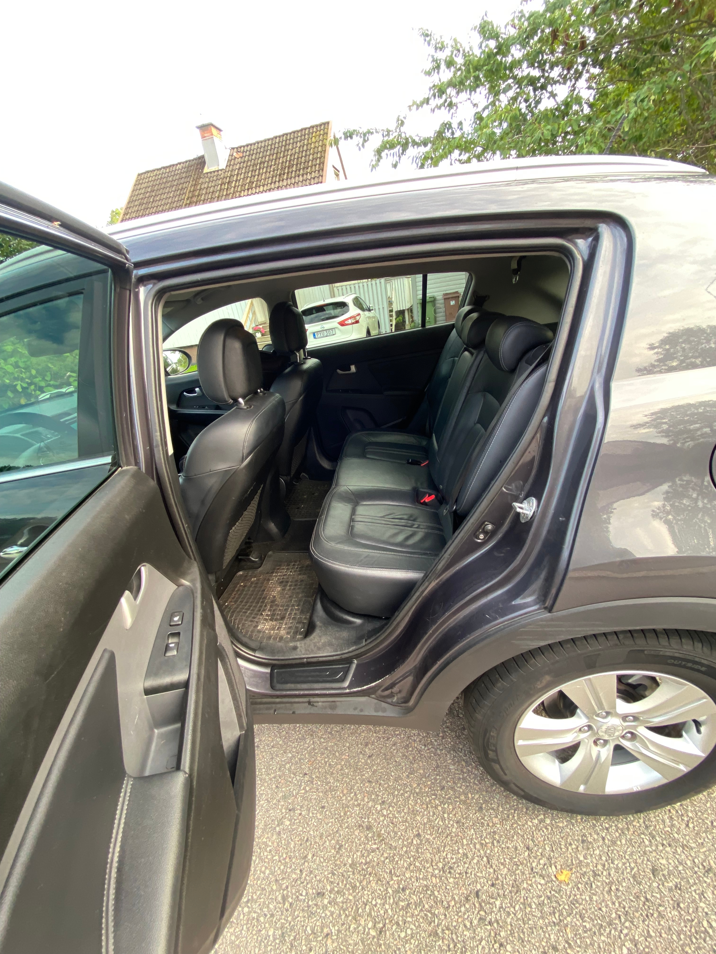 Kia Sportage 1.6 GDI Manuell 2013, kuva 7/10