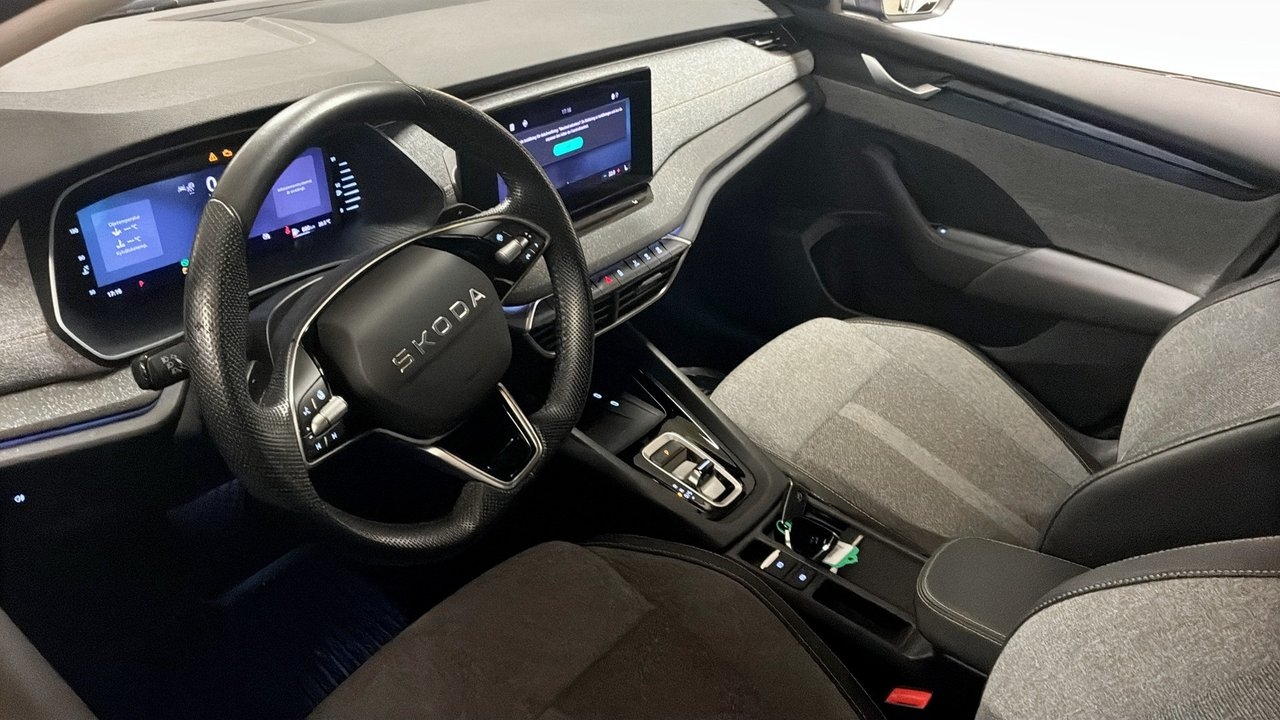 Skoda Octavia 2025, photo 4/10