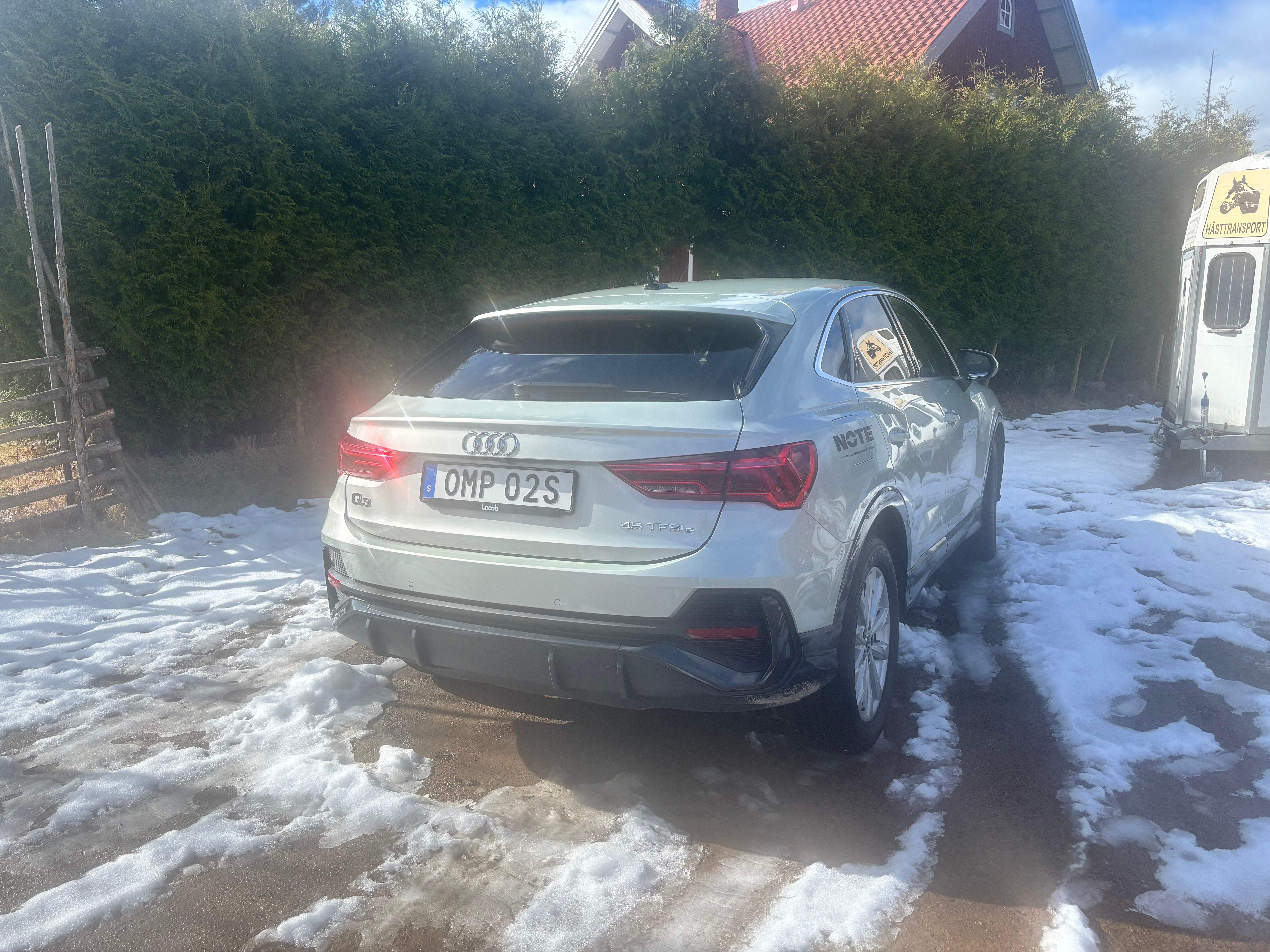 Audi Q3 Sportback 45 TFSI e S Tronic 2022, bild 3/4