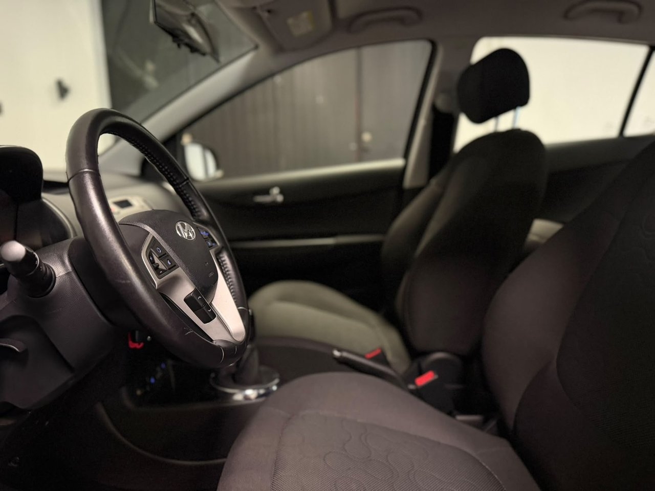 Hyundai i20 5-dörrar 1.4 CRDi 90Hk 2011, bild 7/10