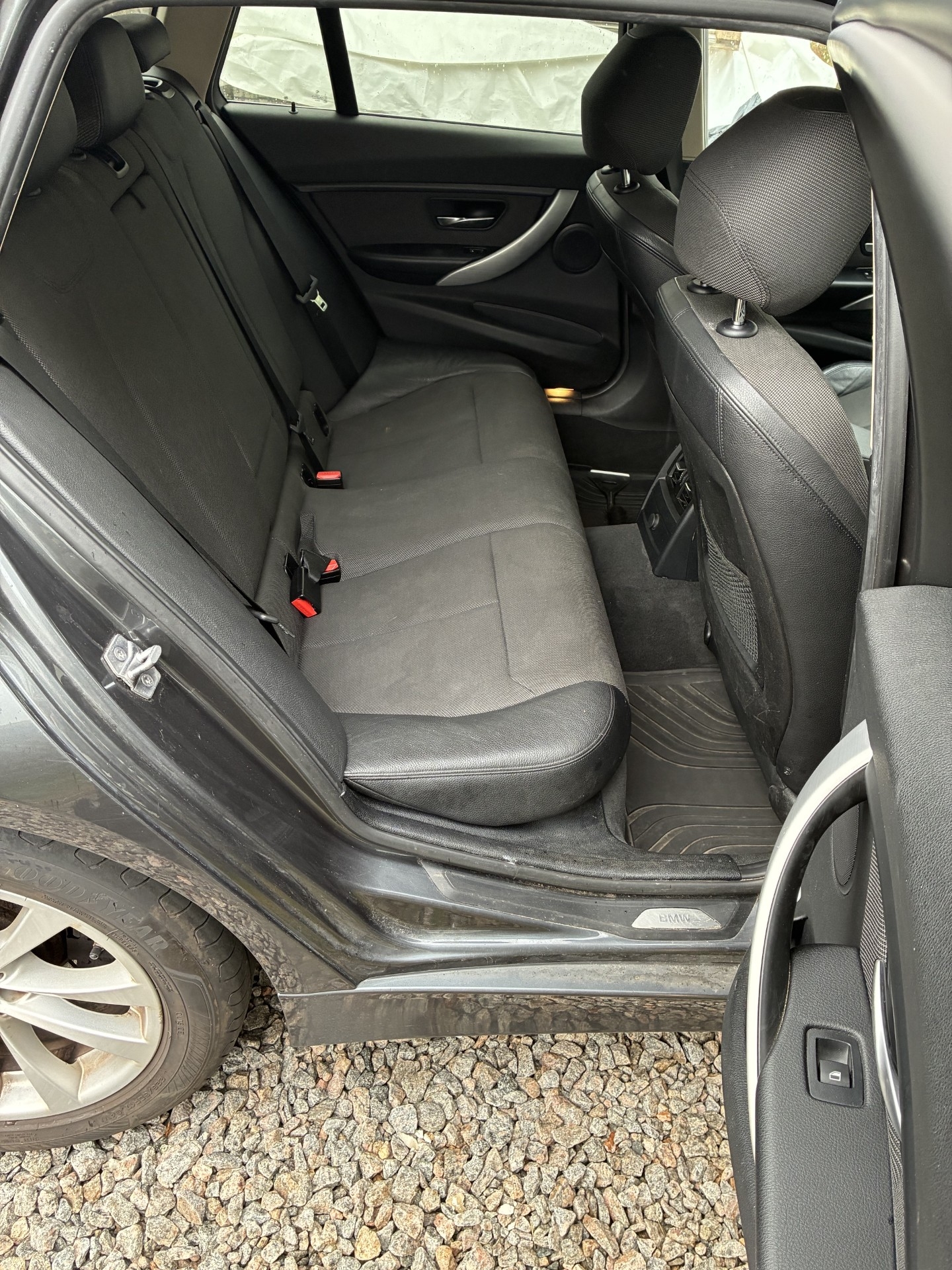 BMW 320 d xDrive Touring Steptronic 2015, bild 5/5
