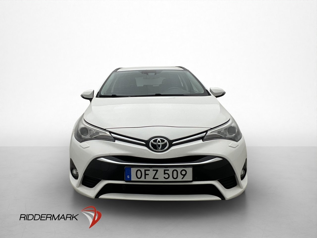 Toyota Avensis 2016, bild 3/10