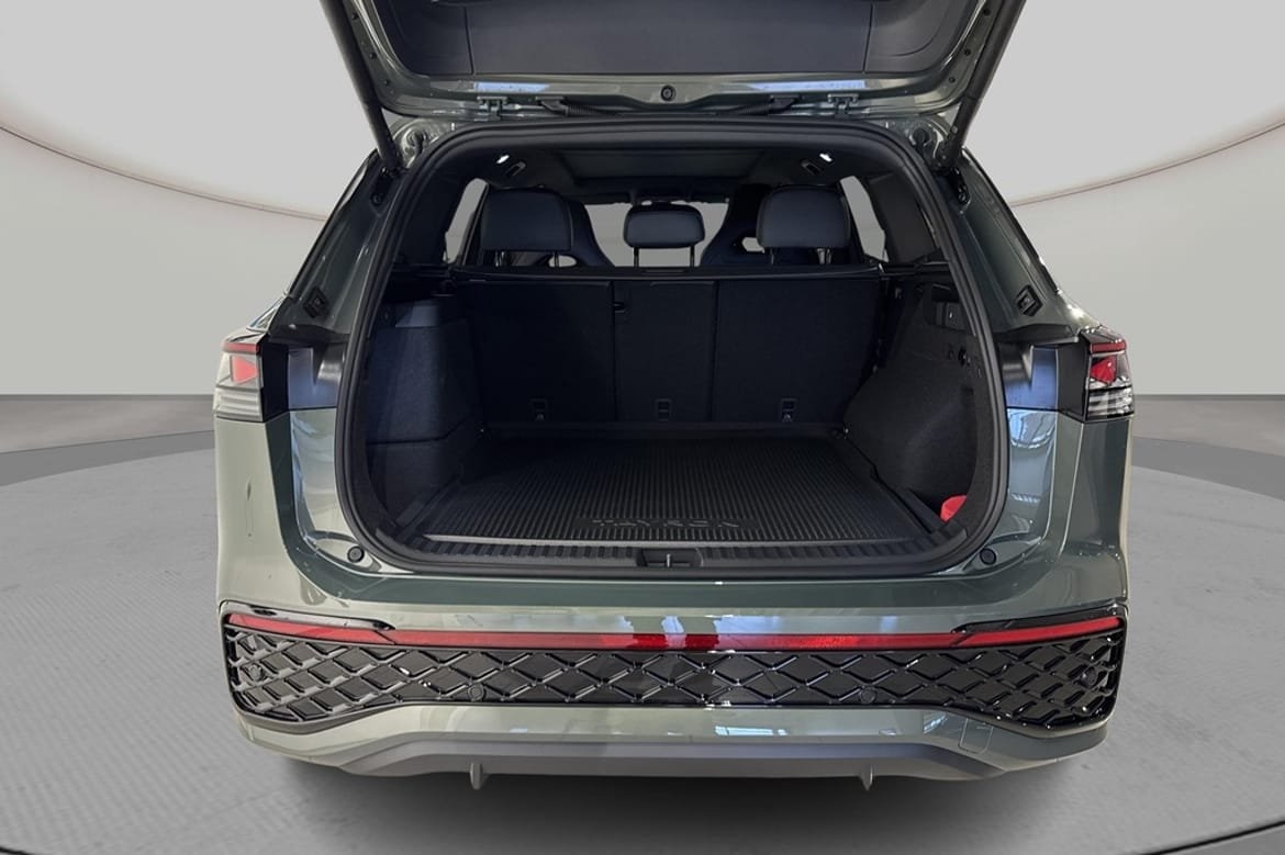 Volkswagen Tayron eHYBRID 272HK R-LINE 2026, bild 7/8
