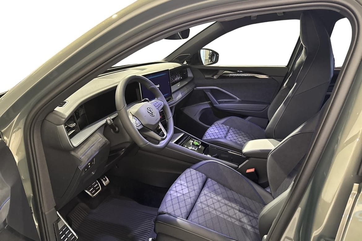 Volkswagen Tayron eHYBRID 272HK R-LINE 2026, bild 4/8