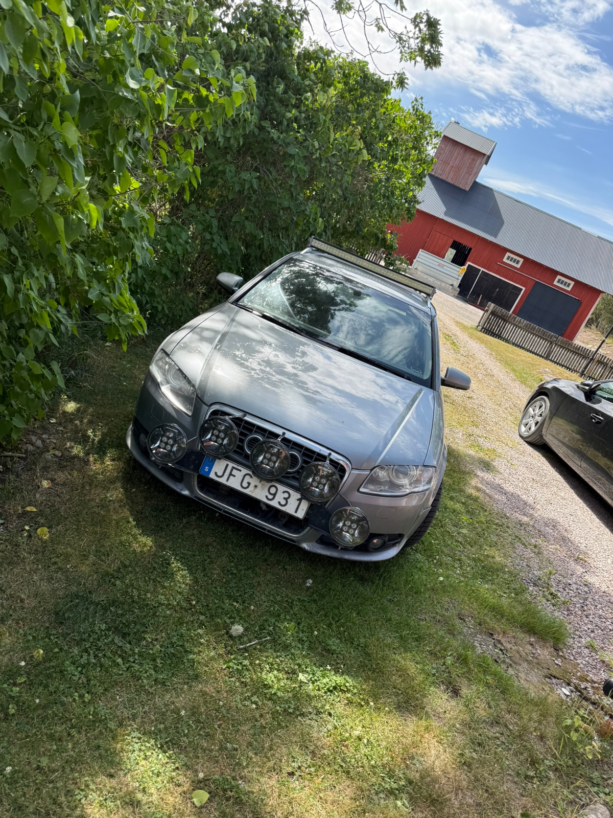 Audi A4 Avant 2.0 TDI quattro Manuell 2007, bild 2/6