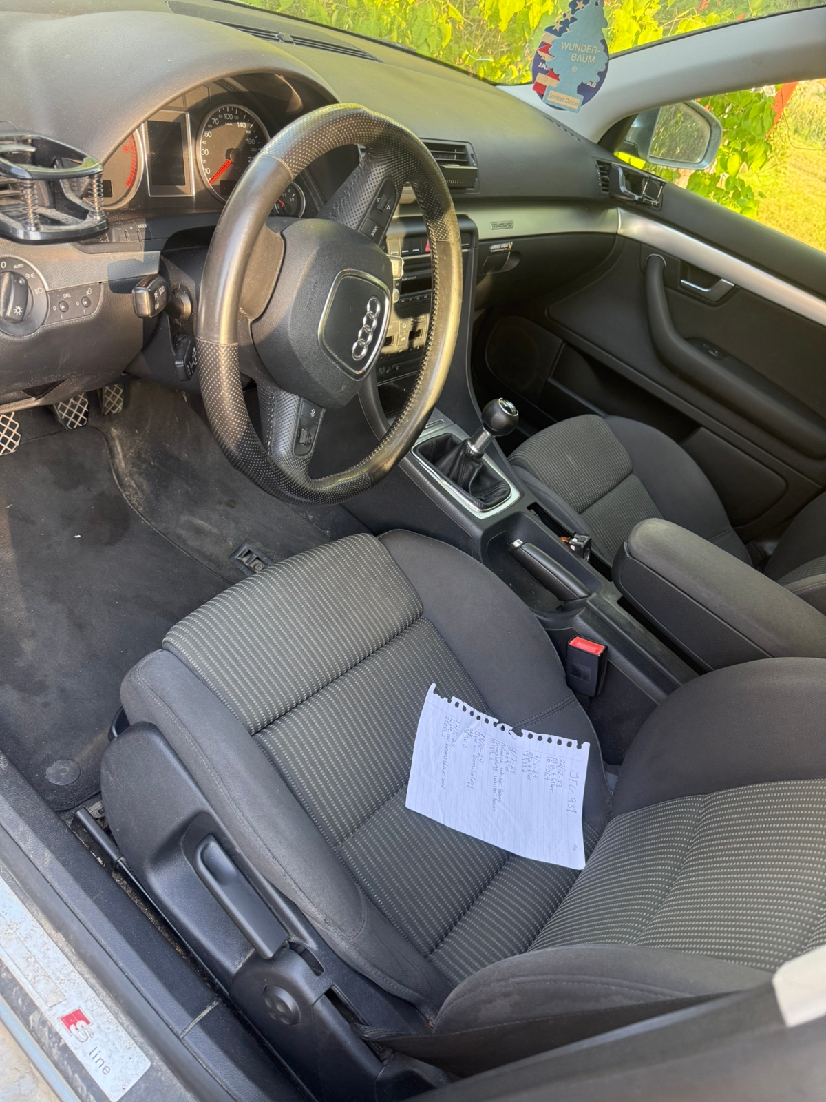 Audi A4 Avant 2.0 TDI quattro Manuell 2007, bild 5/6