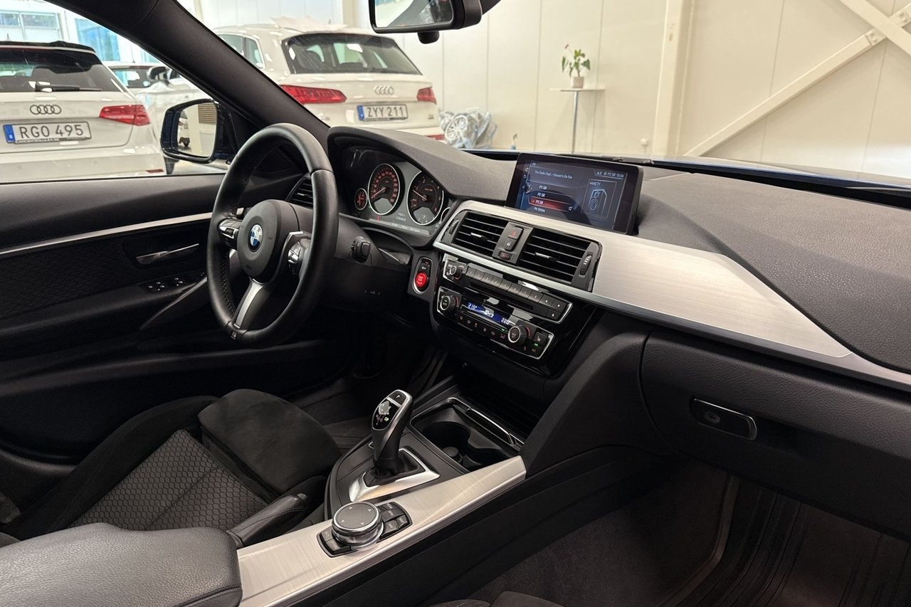 BMW 320 2017, photo 7/10