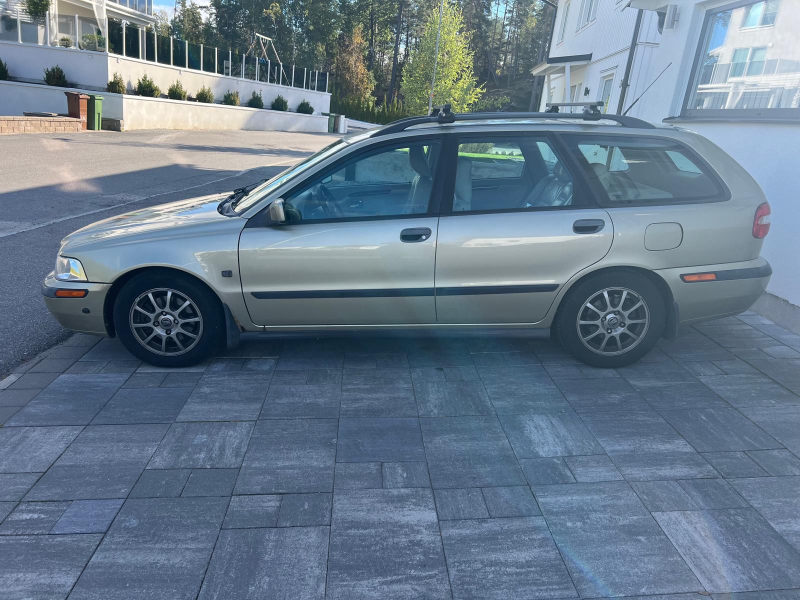 Volvo V40 2.0T Automatisk 2001, bild 4/10