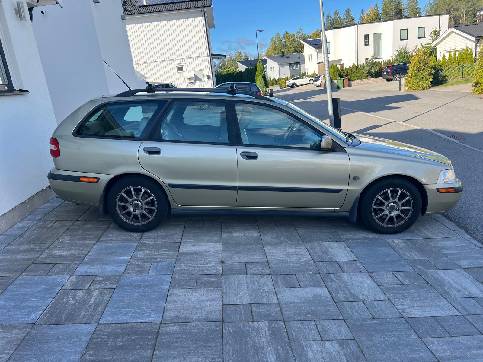 Volvo V40 2.0T Automatisk 2001, bild 3/10