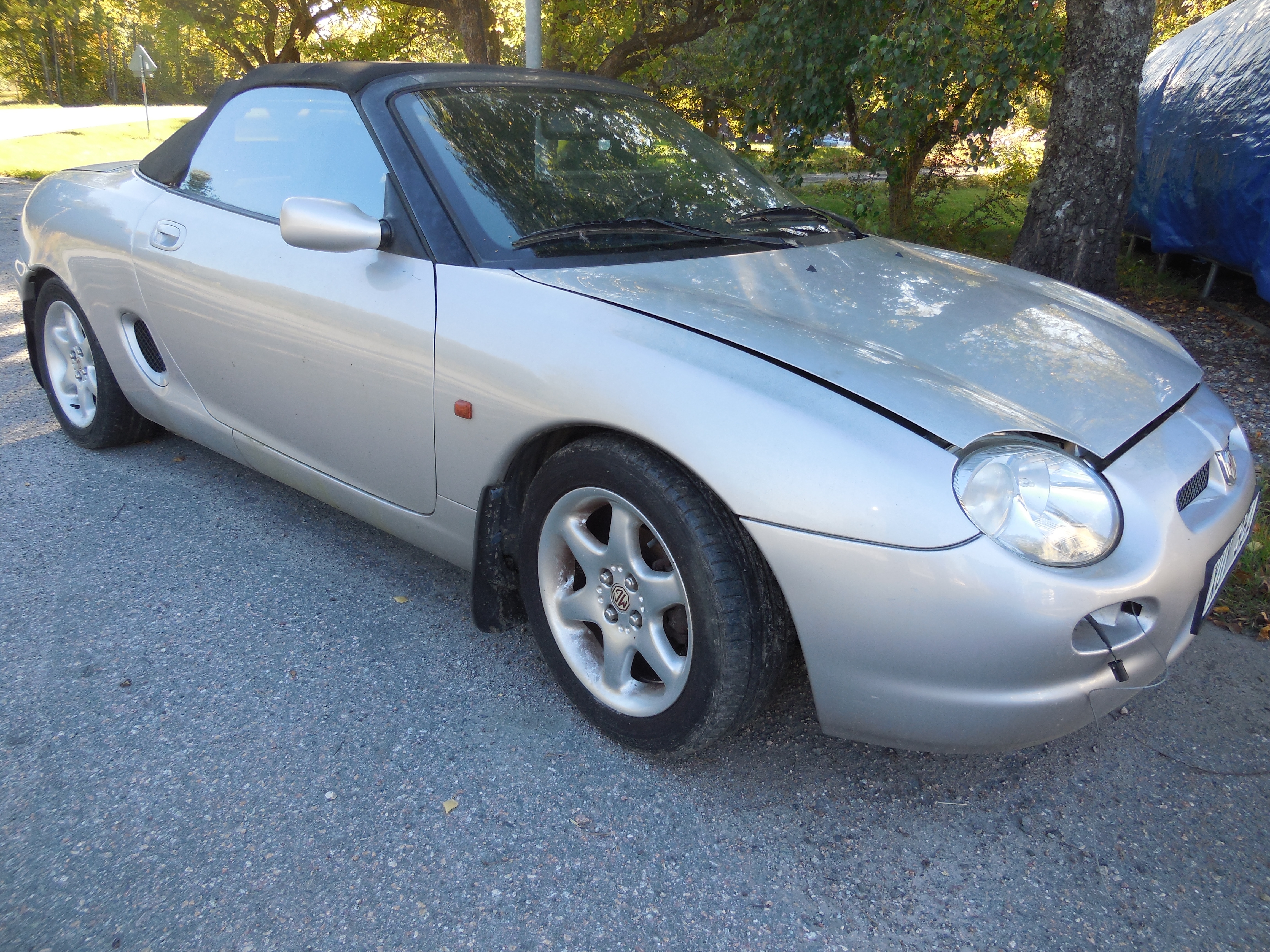 MG F 1.8 MPi Manuell Defekt 1998, bild 2/5