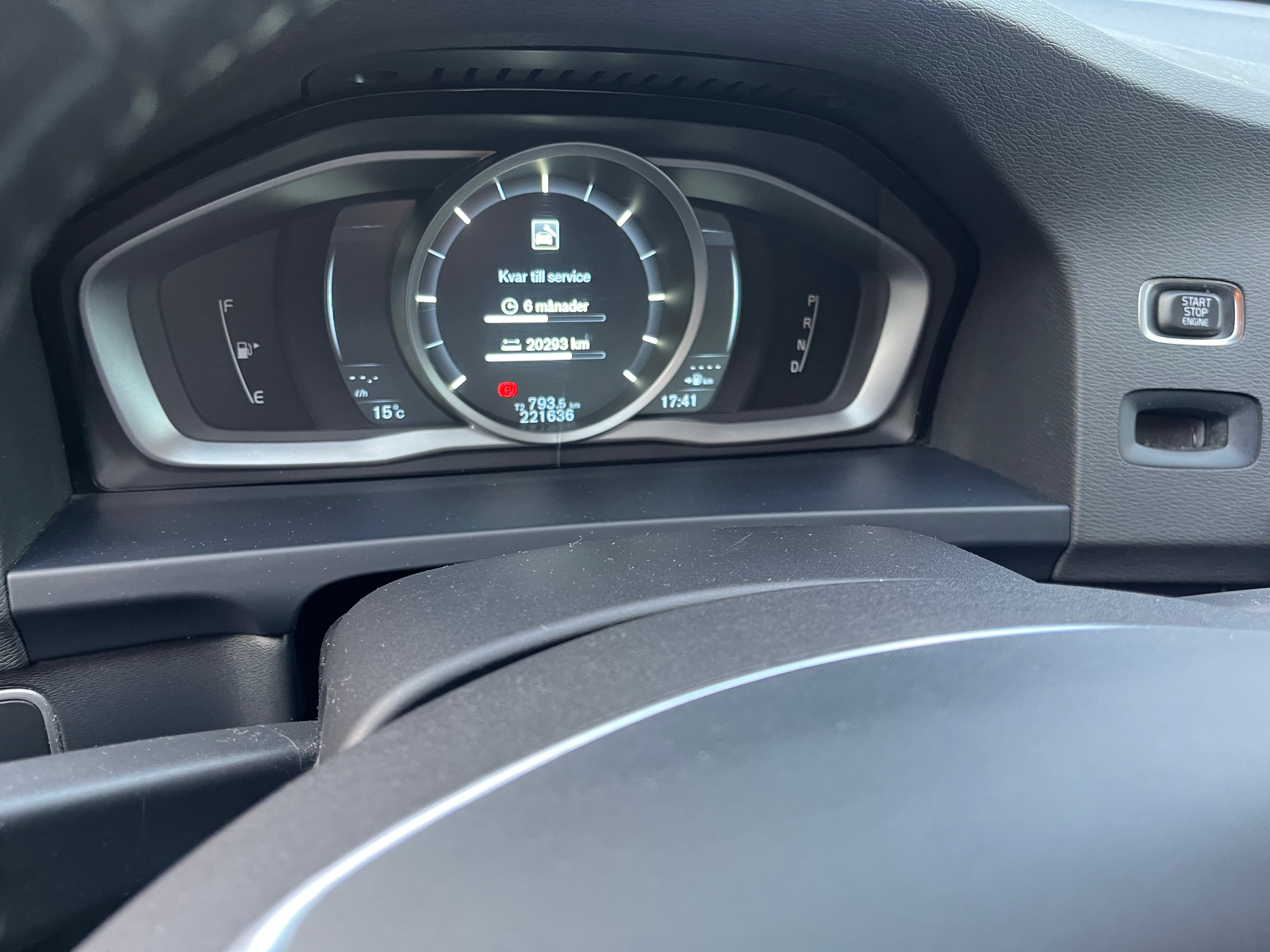 Volvo V60 D4 AWD Geartronic 2015, bild 6/8