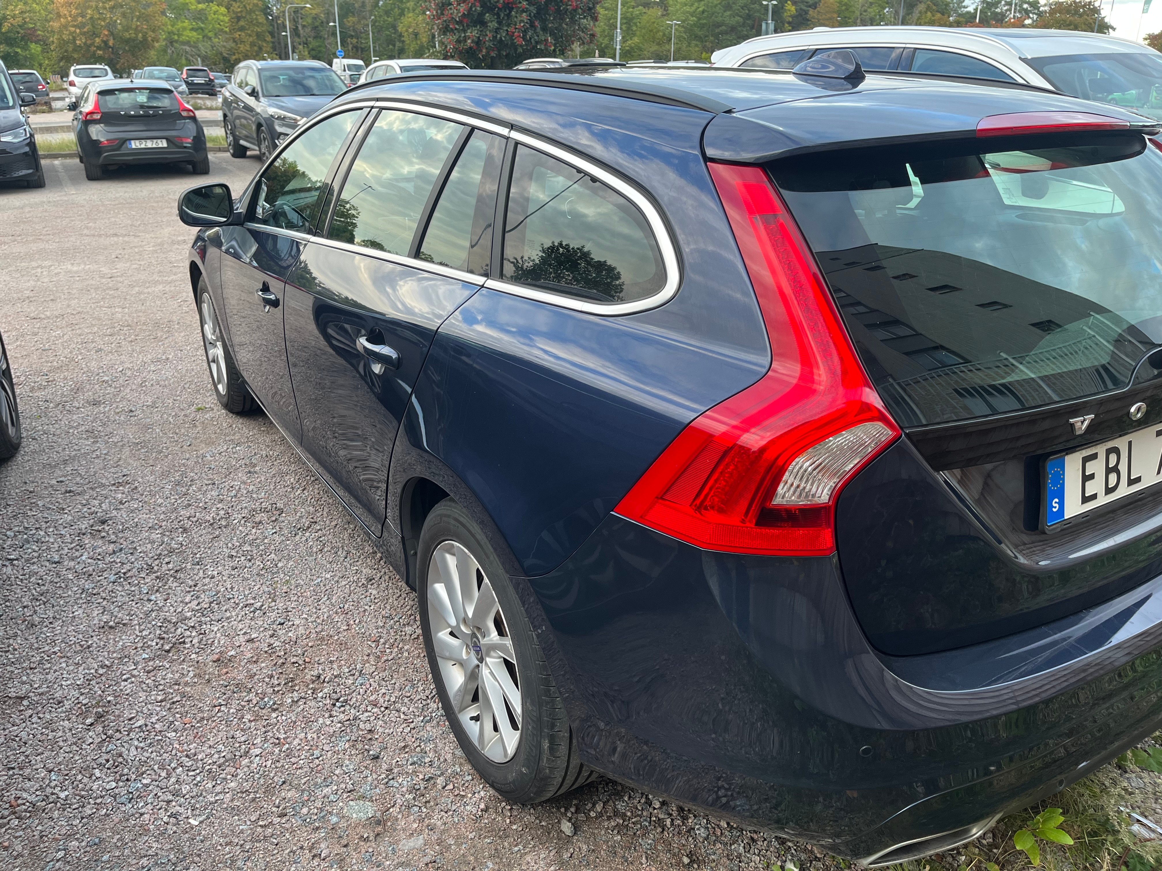 Volvo V60 D4 AWD Geartronic 2015, bild 8/8