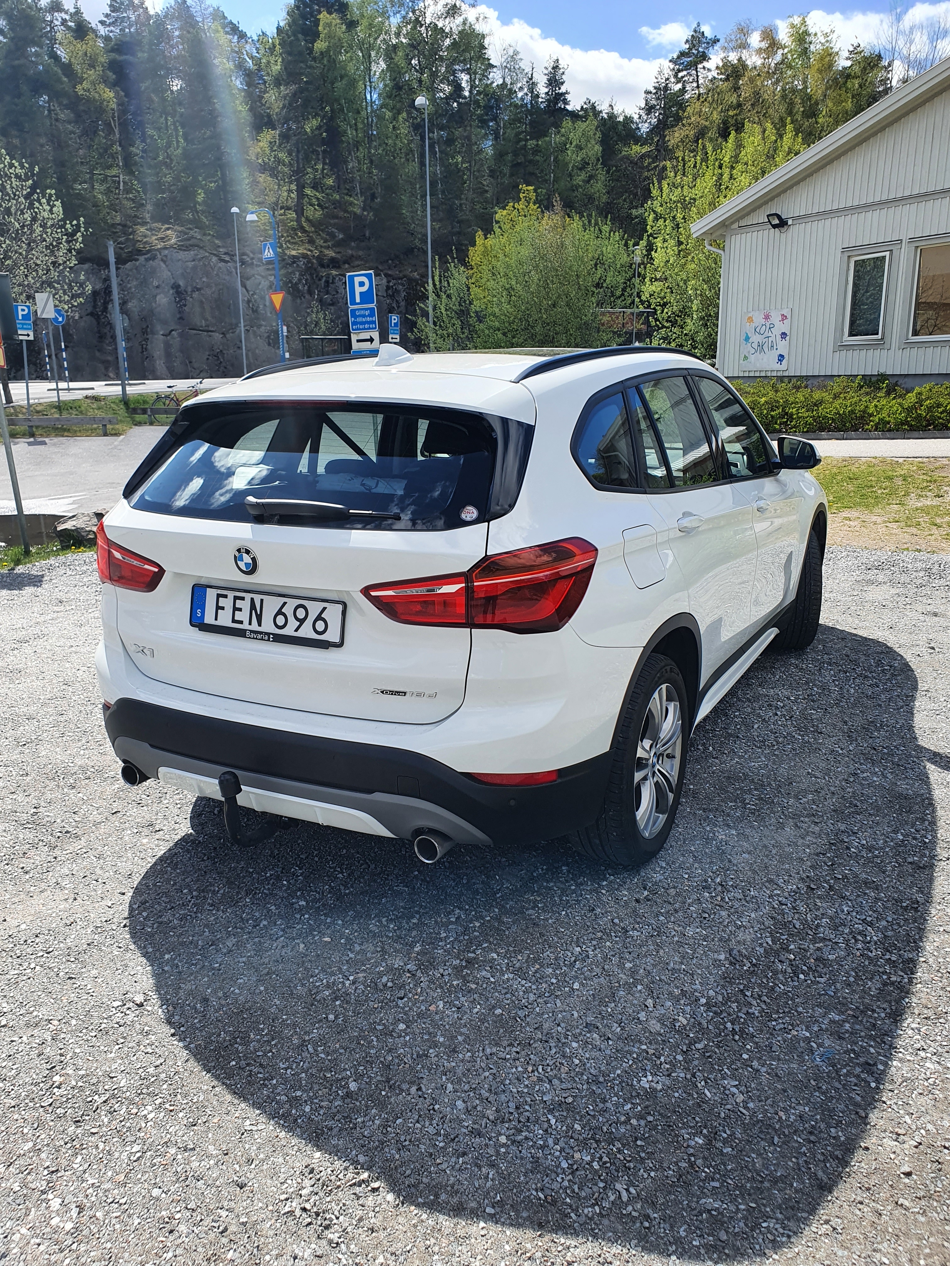 BMW X1 xDrive18d Sport Line 2018, bild 2/4