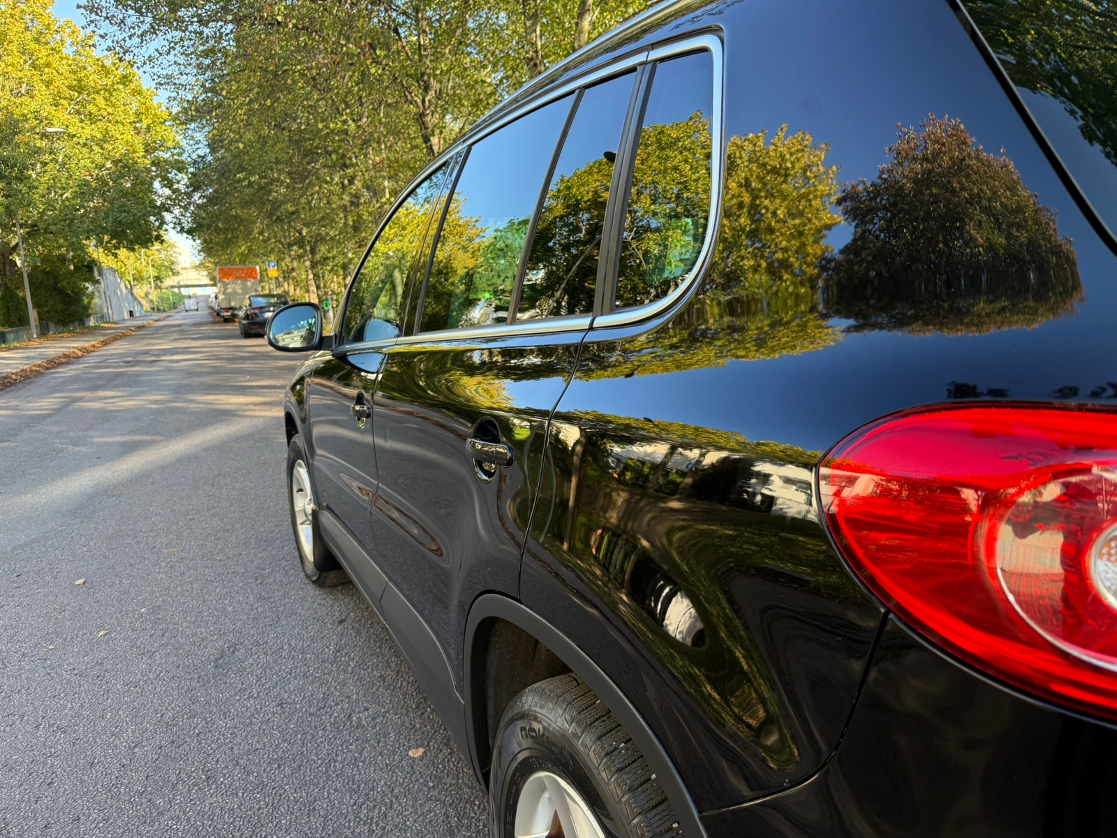 Volkswagen Tiguan 2009, bild 6/10