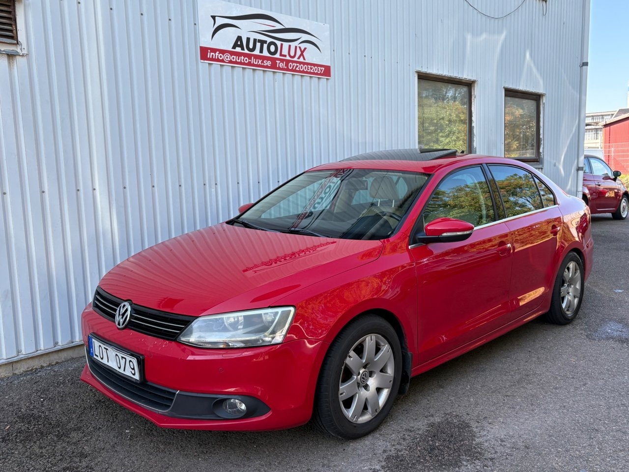 Volkswagen Jetta 2011, bild 2/15