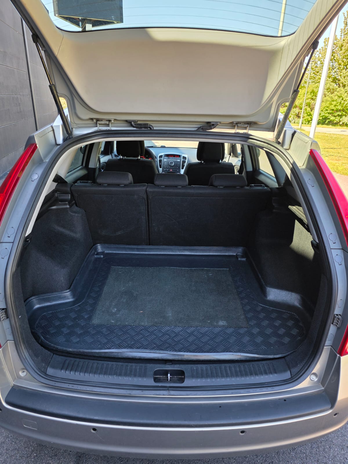 Kia Ceed _sw 1.6 CRDi Automatisk 2010, bild 6/8